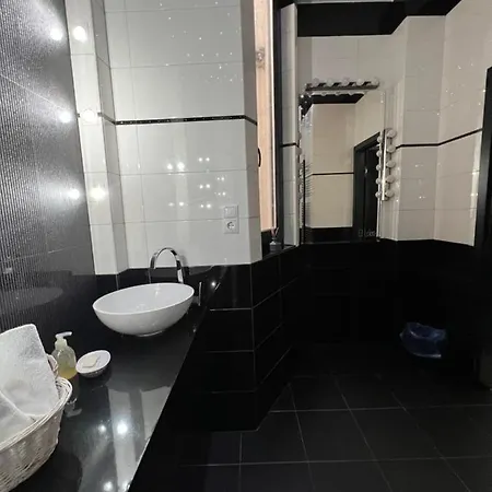Apartment Center Penthouse *